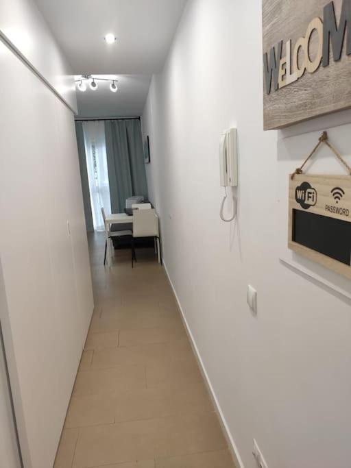 Moderno Apartamento Con Parking,Tarrassa, Barcelona Terrassa Zewnętrze zdjęcie